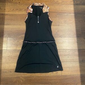 Sofibella GOLF Dress with Patterned Collar